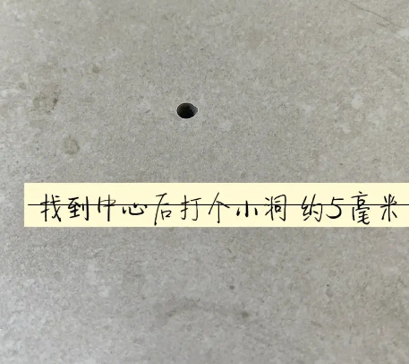 溧阳瓷砖空鼓维修公司专业解答在瓷砖铺贴过程中，如果砂料搅拌不均匀，将会带来以下问题